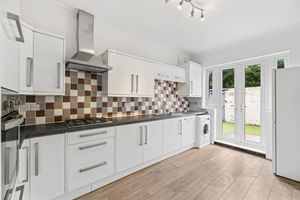 Kitchen- click for photo gallery